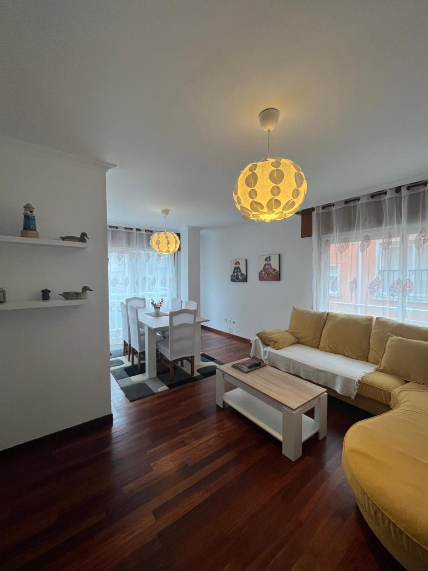 Apartamento Xacobe Grove, 120 Metros Totalmente Equipado, Luminoso, Centrico Y Con Plaza De Garaje O Grove Eksteriør billede