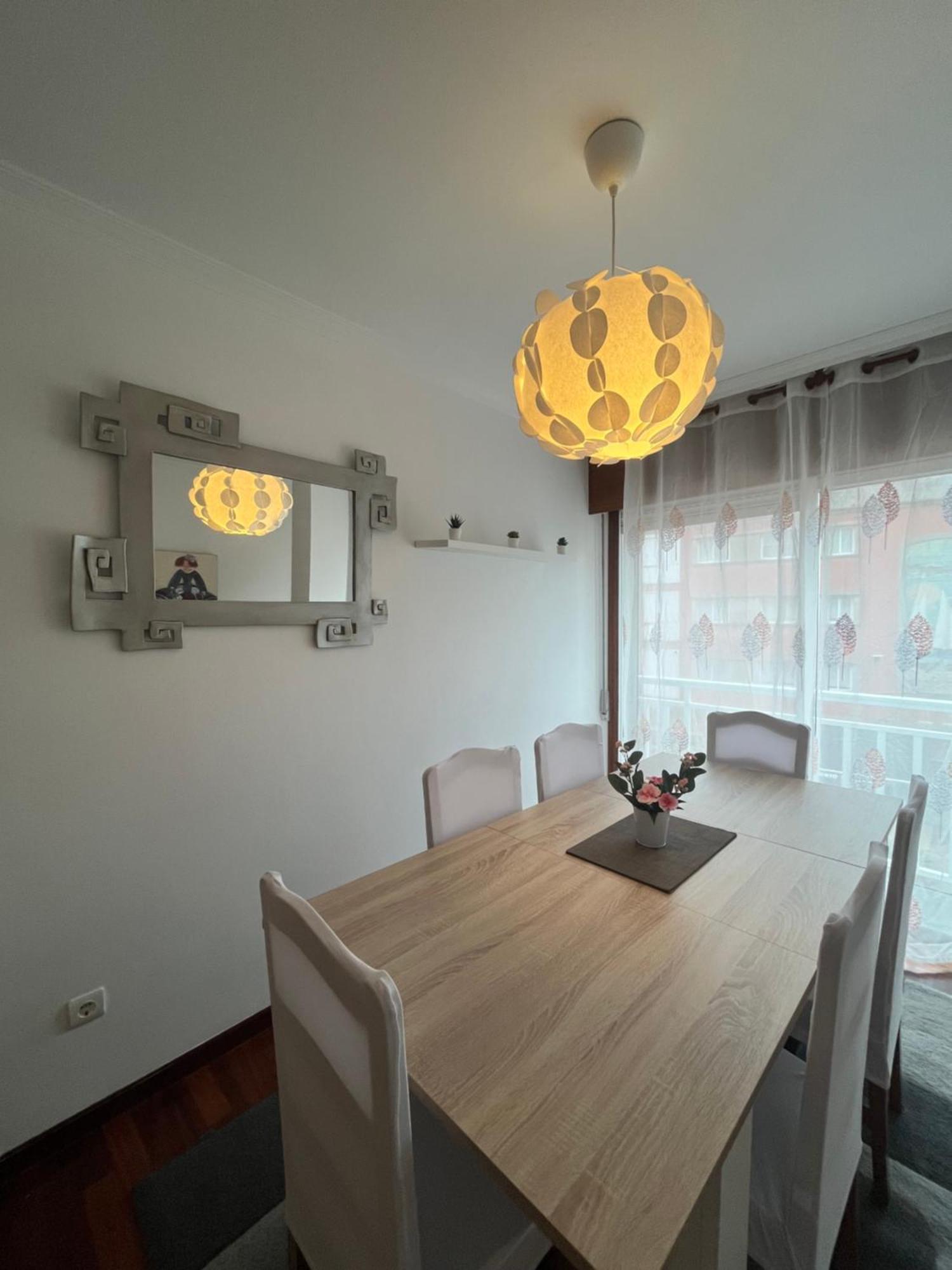 Apartamento Xacobe Grove, 120 Metros Totalmente Equipado, Luminoso, Centrico Y Con Plaza De Garaje O Grove Eksteriør billede
