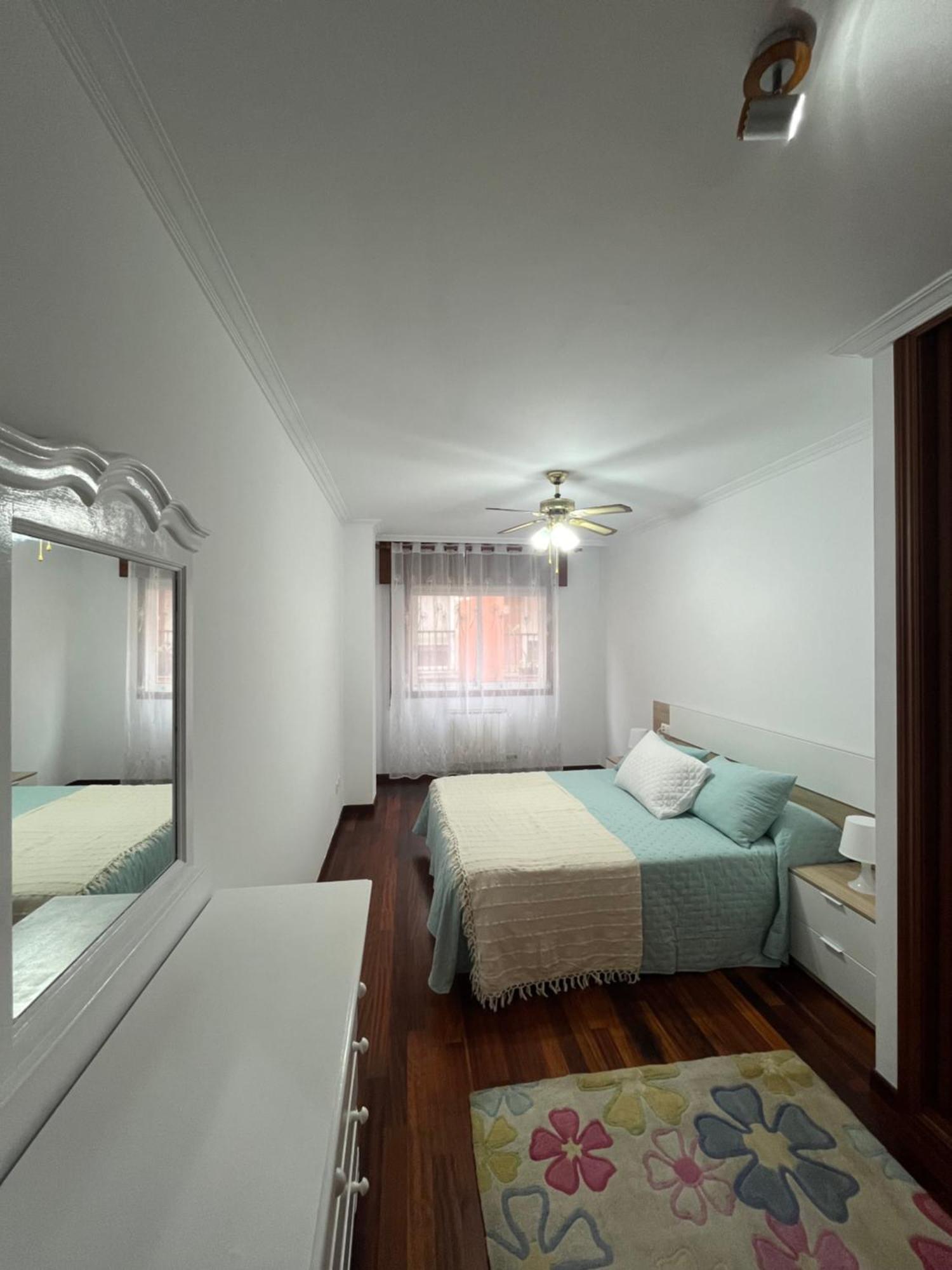 Apartamento Xacobe Grove, 120 Metros Totalmente Equipado, Luminoso, Centrico Y Con Plaza De Garaje O Grove Eksteriør billede