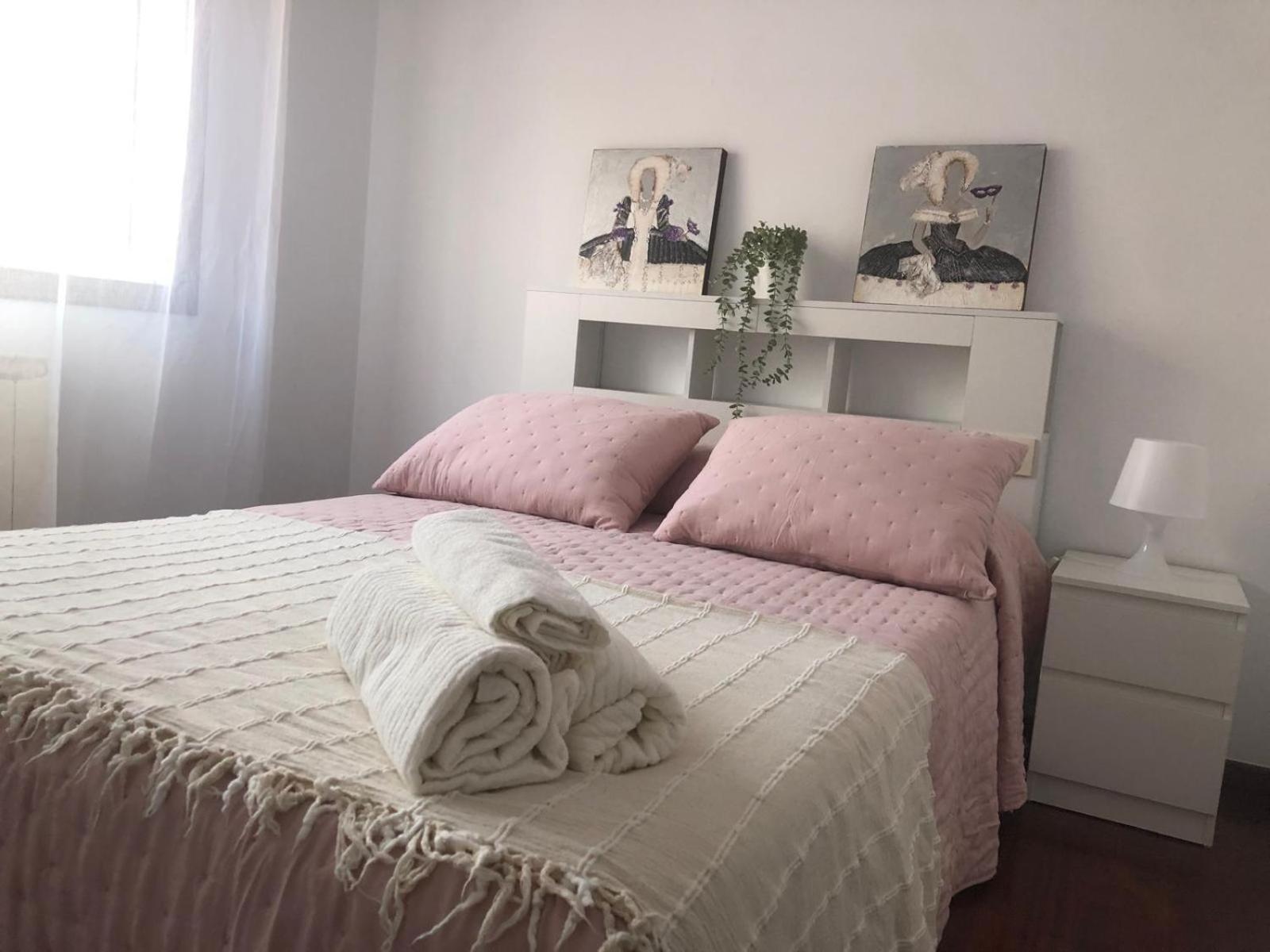 Apartamento Xacobe Grove, 120 Metros Totalmente Equipado, Luminoso, Centrico Y Con Plaza De Garaje O Grove Eksteriør billede